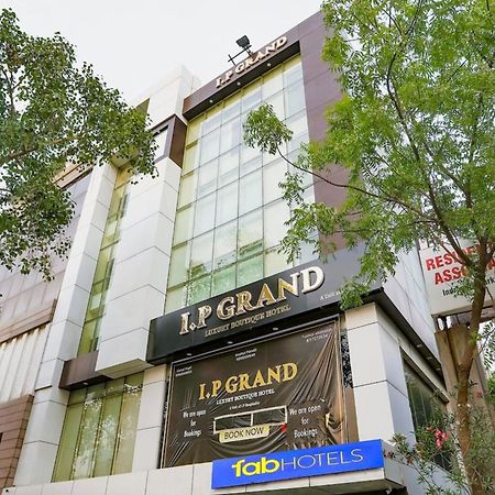 Fabhotel Grand Stay Нью-Делі Екстер'єр фото