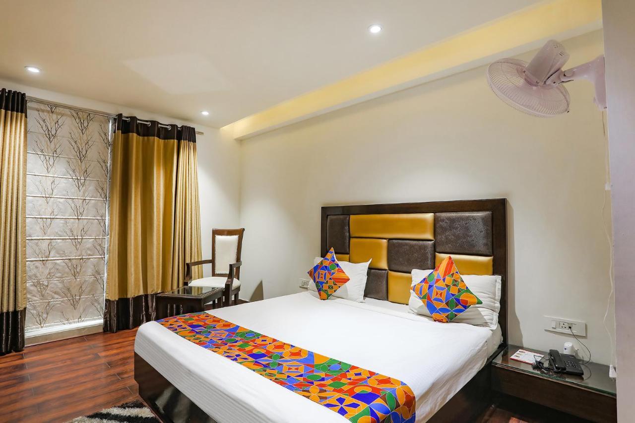 Fabhotel Grand Stay Нью-Делі Екстер'єр фото