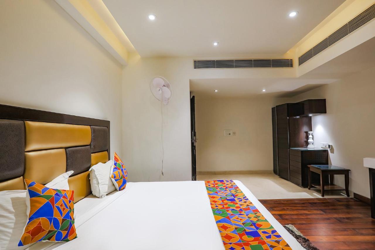 Fabhotel Grand Stay Нью-Делі Екстер'єр фото
