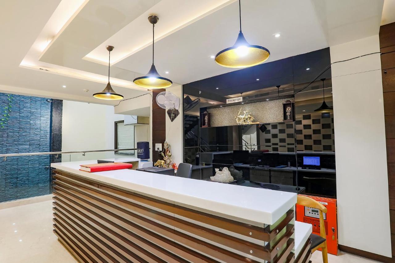 Fabhotel Grand Stay Нью-Делі Екстер'єр фото