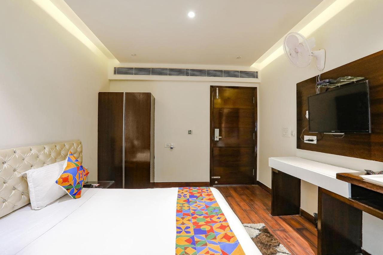 Fabhotel Grand Stay Нью-Делі Екстер'єр фото