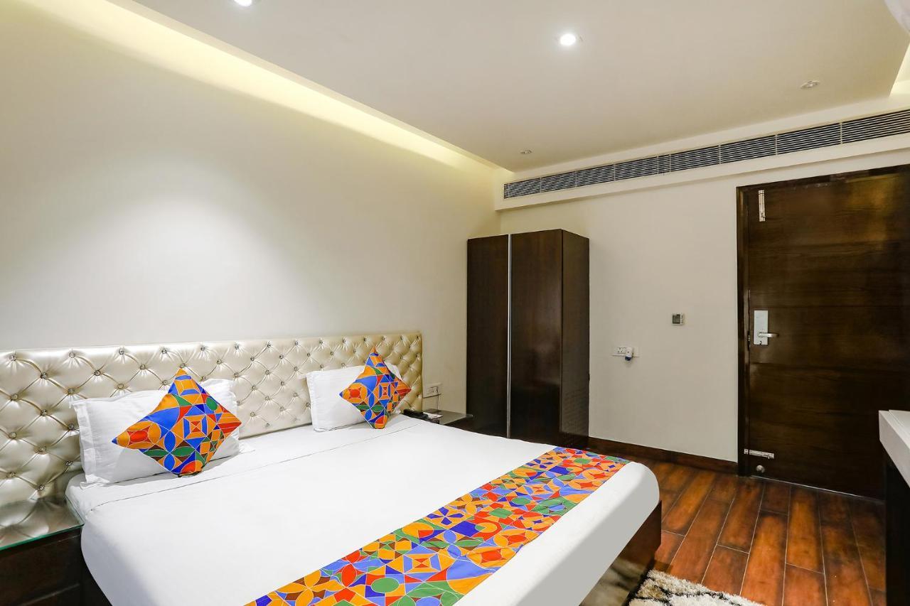 Fabhotel Grand Stay Нью-Делі Екстер'єр фото